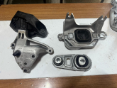 2016-24 MODEL RENAULT MEGANE 4 ORJ ÇIKMA MOTOR KULAĞI