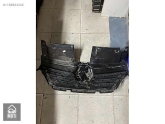 Oto Çıkma Parça / Renault / Clio / Tampon / Izgara Çıtası / Çıkma Parça 