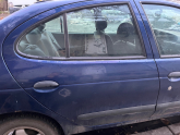 RENAULT MEGANE 1 SAĞ ARKA KAPI HATSIZ SÖKME