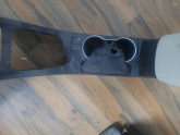 Oto Çıkma Parça / Toyota / Corolla / Koltuk & Döşeme / Orta Konsol / Çıkma Parça 