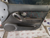 Oto Çıkma Parça / Hyundai / Accent / Kaporta & Karoser / Sağ Ön Kapı / Çıkma Parça 