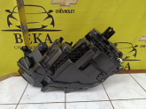 Oto Çıkma Parça / Volkswagen / Passat / Far & Stop / Sağ Ön Far / Sıfır Parça 