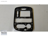 Oto Çıkma Parça / Renault / Clio / Teyp / Teyp Çerçevesi / Çıkma Parça 