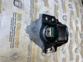 Oto Çıkma Parça / Renault / Megane / Motor / Takozu & Kulağı / Sıfır Parça 