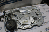 Oto Çıkma Parça / Ford / Focus / Oto Cam / Cam Krikosu / Çıkma Parça 