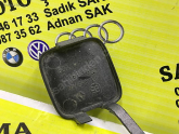 Oto Çıkma Parça / Renault / Megane / Tampon / Çeki Demir Kapağı / Çıkma Parça 