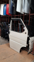 Oto Çıkma Parça / Volkswagen / Transporter / Kaporta & Karoser / Sağ Ön Kapı / Çıkma Parça 