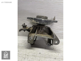 Oto Çıkma Parça / Renault / Safrane / Motor / Takozu & Kulağı / Çıkma Parça 