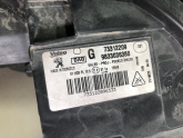 Oto Çıkma Parça / Peugeot / 208 / Far & Stop / Sol Ön Far / Çıkma Parça 