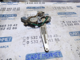 Oto Çıkma Parça / Mitsubishi / L200 / Oto Cam / Cam Krikosu / Çıkma Parça 