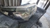 Oto Çıkma Parça / Toyota / Hilux / Far & Stop / Sağ Ön Far / Çıkma Parça 