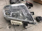 Oto Çıkma Parça / Nissan / Navara / Far & Stop / Sağ Ön Far / Çıkma Parça 
