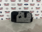Oto Çıkma Parça / Renault / Trafic / Kaporta & Karoser / Kapı Kilidi / Çıkma Parça 