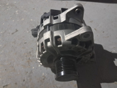 Oto Çıkma Parça / Renault / R 5 / Elektrik / Şarj Dinamosu / Çıkma Parça 
