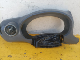 Oto Çıkma Parça / Citroen / Berlingo / Göğüslük & Torpido / Gösterge Çerçevesi / Çıkma Parça 