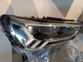 Oto Çıkma Parça / Audi / Q3 / Far & Stop / Sağ Ön Far / Çıkma Parça 