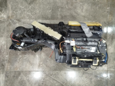 Oto Çıkma Parça / Audi / A4 / Kalorifer / Kalorifer Kutusu / Çıkma Parça 