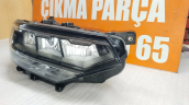 Oto Çıkma Parça / Volkswagen / Passat / Far & Stop / Sağ Ön Far / Çıkma Parça 