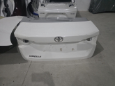 Oto Çıkma Parça / Toyota / Corolla / Kaporta & Karoser / Bagaj Kapağı / Çıkma Parça 