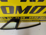 Oto Çıkma Parça / Renault / Clio / Oto Cam / Kelebek Camı / Çıkma Parça 