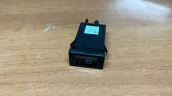 Oto Çıkma Parça / Volkswagen / Passat / Oto Cam / Cam Düğmesi / Çıkma Parça 