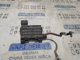 Oto Çıkma Parça / Volkswagen / Transporter / Elektrik / Sigorta Kutusu / Çıkma Parça 
