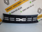 Oto Çıkma Parça / Dacia / Duster / Tampon / Tampon Izgarası / Çıkma Parça 