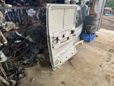 Oto Çıkma Parça / Hyundai / H100 / Kaporta & Karoser / Sağ Sürgülü Kapı / Çıkma Parça 