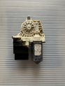 Oto Çıkma Parça / Volkswagen / Jetta / Oto Cam / Cam Motoru / Çıkma Parça 