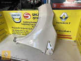 Oto Çıkma Parça / Renault / Captur / Kaporta & Karoser / Sol Ön Çamurluk / Çıkma Parça 