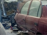 Oto Çıkma Parça / Toyota / Corolla / Kaporta & Karoser / Sağ Arka Kapı / Çıkma Parça 