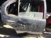 Nissan Bluebird Çıkma Sağ Arka Kapı