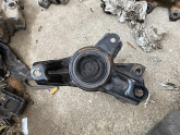 Oto Çıkma Parça / Hyundai / ix35 / Motor / Takozu & Kulağı / Çıkma Parça 