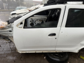 2020 DACİA DUSTER SOL ÖN KAPI HATASIZ BEYAZ ORJ ÇIKMA