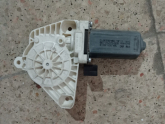 Oto Çıkma Parça / Volkswagen / Passat / Oto Cam / Cam Motoru / Çıkma Parça 
