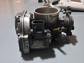 Oto Çıkma Parça / Volkswagen / Passat / Motor / Gaz Kelebeği / Çıkma Parça 