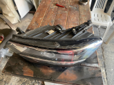 Oto Çıkma Parça / Volkswagen / Passat / Far & Stop / Sol Ön Far / Çıkma Parça 