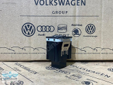 Oto Çıkma Parça / Volkswagen / Passat / Ayna / Ayna Düğmesi / Sıfır Parça 