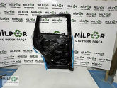 Oto Çıkma Parça / Ford / Kuga / Kaporta & Karoser / Sol Arka Kapı / Sıfır Parça 
