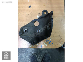 Oto Çıkma Parça / Volkswagen / Caravelle / Radyatör / Radyatör Ayağı / Çıkma Parça 