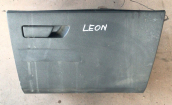 seat leon 2009 çıkma orjinal torpido kapağı (son fiyat)