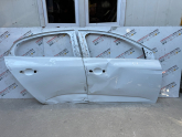 Renault megane 4 sağ ön arka kapı (az hasarlı)
