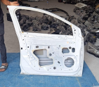 Oto Çıkma Parça / Renault / Megane / Kaporta & Karoser / Sol Ön Kapı / Çıkma Parça 
