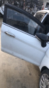 FORD FİESTA SAĞ ÖN KAPI DOLU OTO FEDAİ