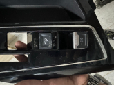 Oto Çıkma Parça / Peugeot / 3008 / Vites / Vites Konsolu / Çıkma Parça 