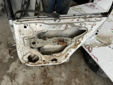 Oto Çıkma Parça / Toyota / Carina / Kaporta & Karoser / Sağ Arka Kapı / Çıkma Parça 
