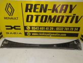 Oto Çıkma Parça / Renault / Megane / Oto Cam / Ön Cam Izgarası / Çıkma Parça 