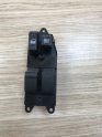 Oto Çıkma Parça / Toyota / Corolla / Oto Cam / Cam Düğmesi / Sıfır Parça 