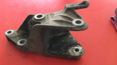 OPEL ASTRA J ŞANZIMAN ARKA TAKOZU ORJ ÇIKMA 13324497