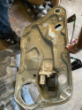 Oto Çıkma Parça / Volkswagen / Bora / Oto Cam / Cam Krikosu / Çıkma Parça 